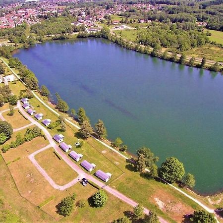 Camping Les Ballastieres - Vosges Du Sud Champagney Exterior foto