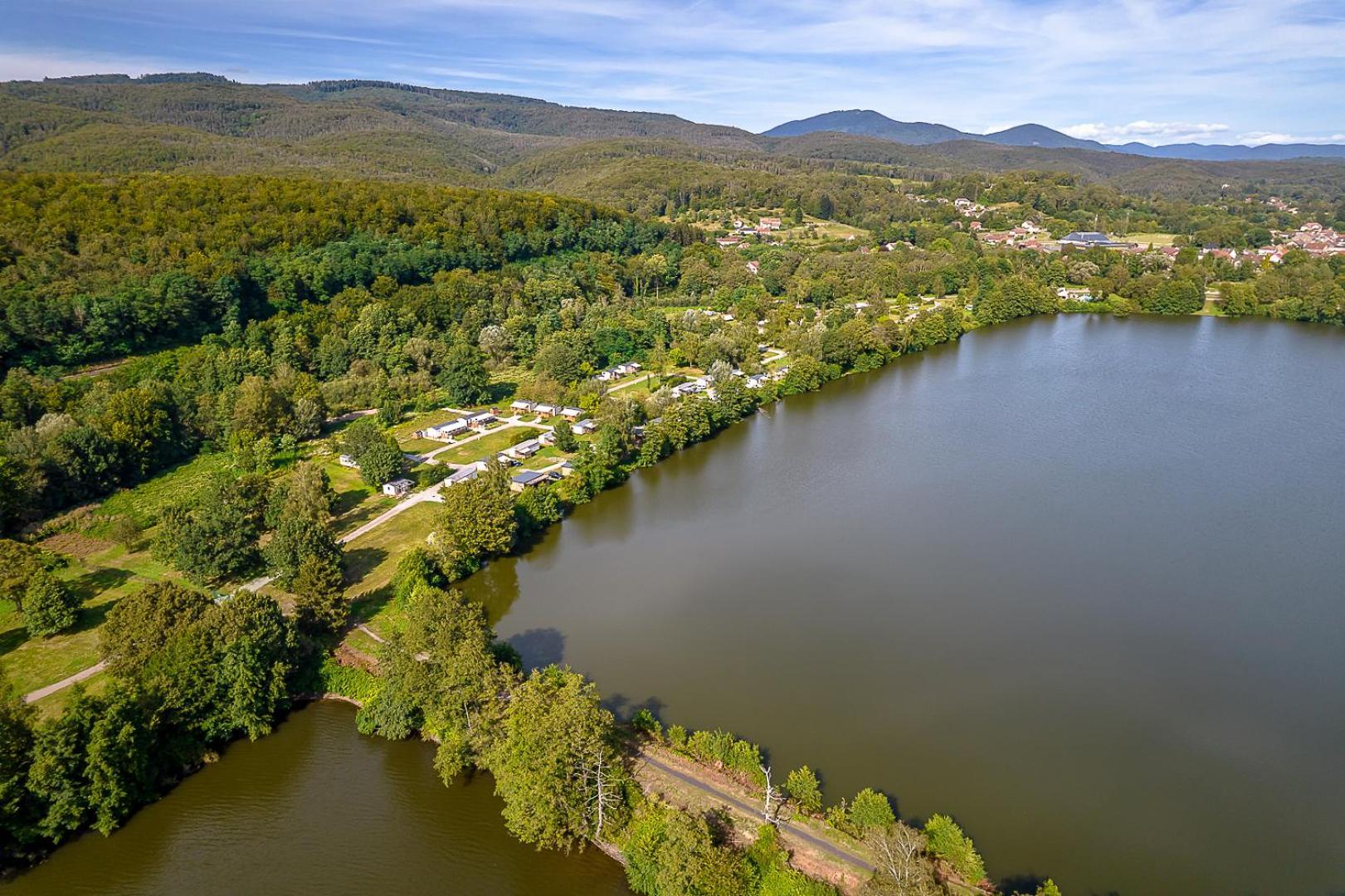 Camping Les Ballastieres - Vosges Du Sud Champagney Exterior foto