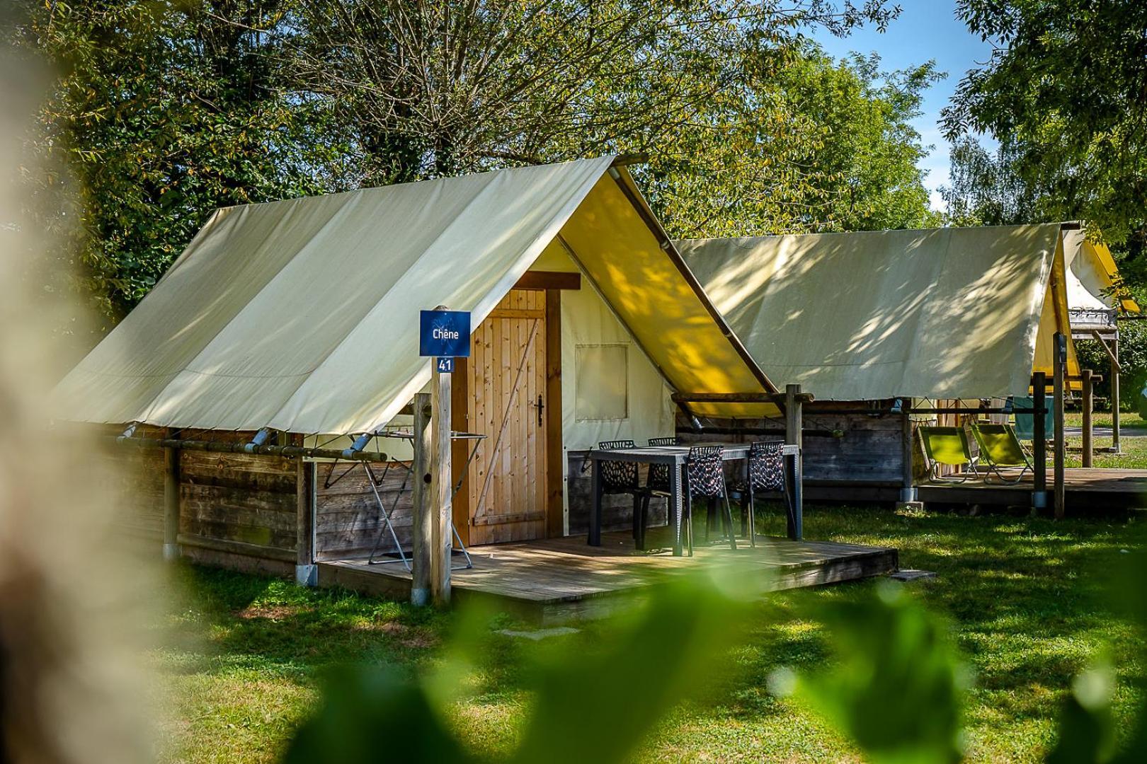 Camping Les Ballastieres - Vosges Du Sud Champagney Exterior foto